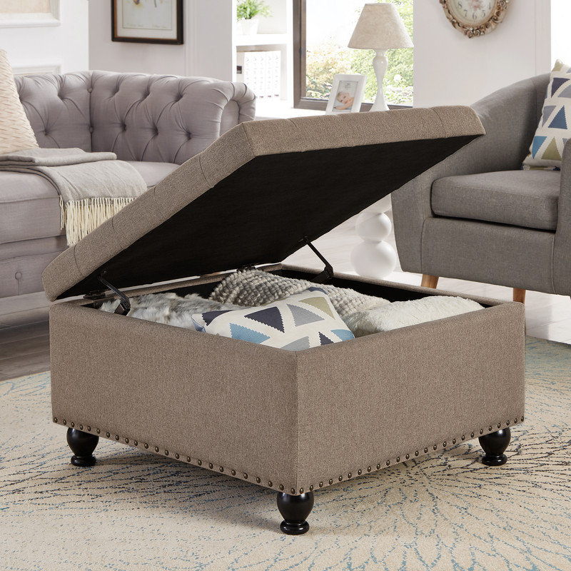 Table basse avec rangement à garniture cloutée 30 po x 30 po x 18 po