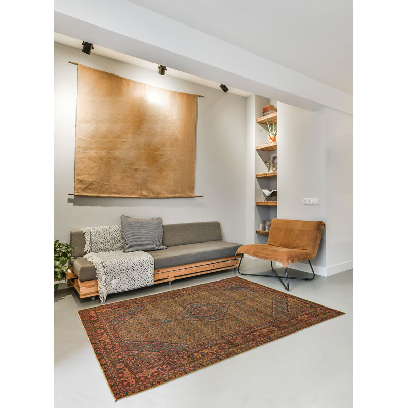 Tapis brun Kayseri 6 pi 4 po x 9 pi 4 po