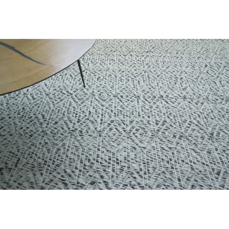 Woven Earth Wool Geometric Area Rug in Silver, Rectangle 10' x 14'