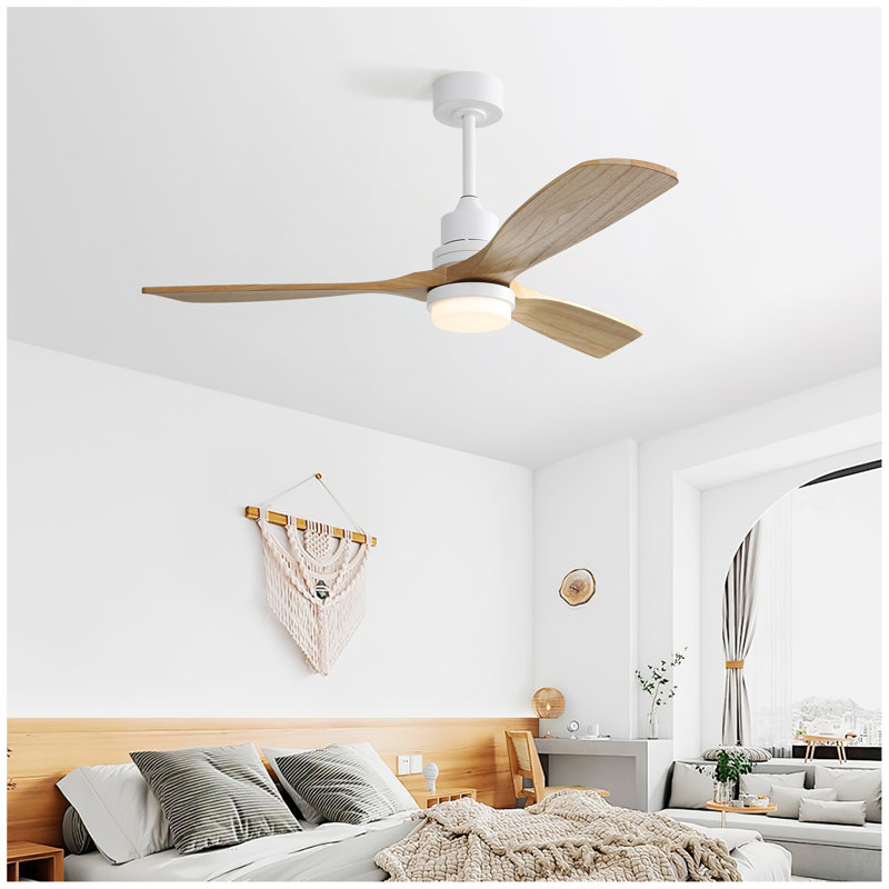 Ventilateur de plafond 52 pouces avec moteur à courant continu réversible à 3 vitesses et 3 lumières à DEL à intensité variable pour la chambre à coucher