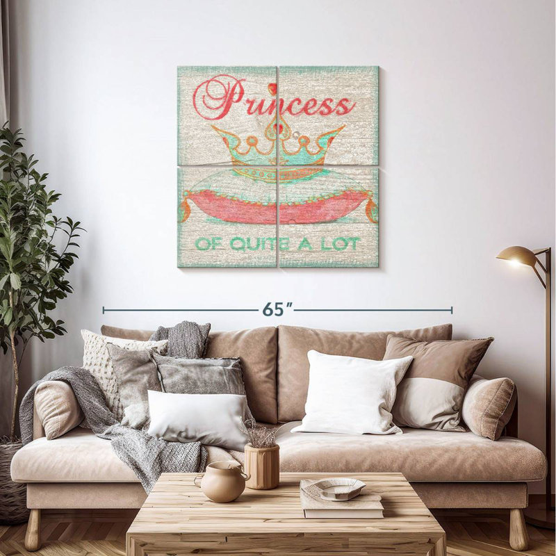 Ashelle princesse de tout à fait beaucoup, H 38 po x l 38 po