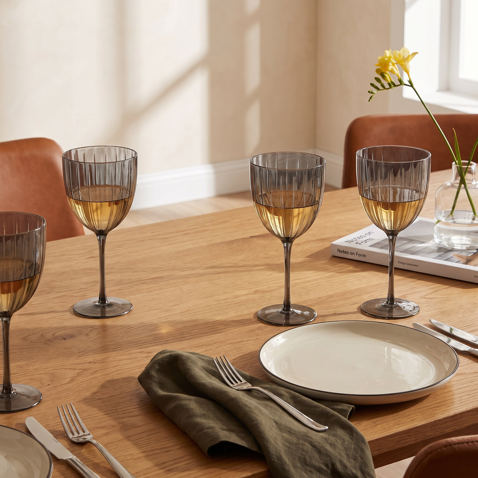 Ribbed Wine Glass