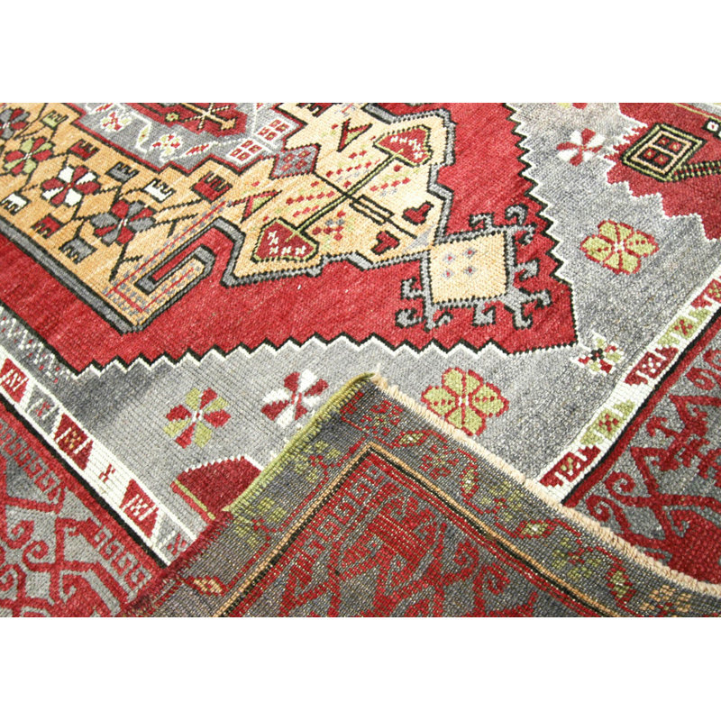 One-of-a-Kind 4'7" X 8'11" Area Rug
