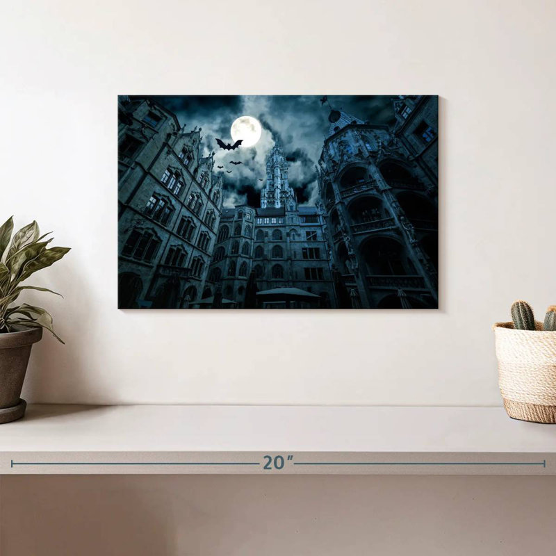Lilie Eerie Marienplatz Building, 8" H x 12" W
