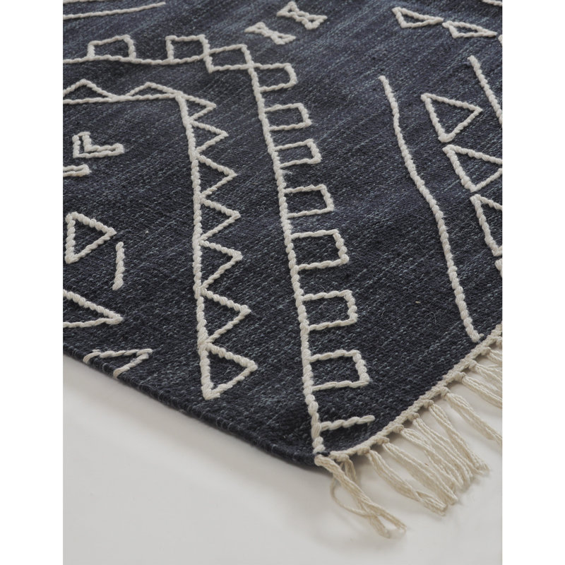 Blue My Mind Southwestern Area Rug in Dark Navy/White, Rectangle 9' x 12'