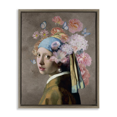 «Classic Portrait with Flowers Floater» par Reinders