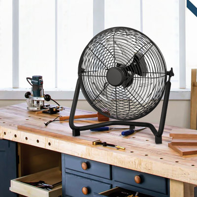 Ventilateur industriel en métal robuste à 3 vitesses avec inclinaison réglable à 230 degrés pour l'intérieur et l'extérieur