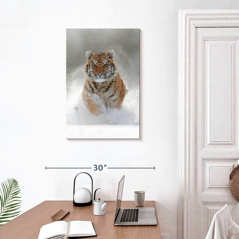 Brampt Amur Tiger, 30" H x 20" W