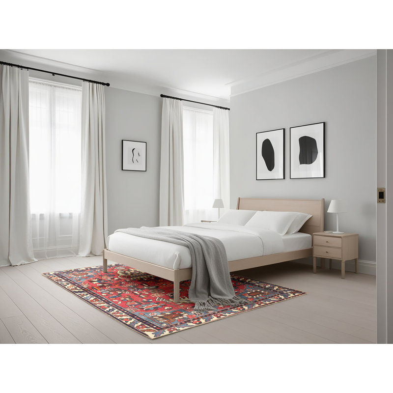 Vijaya Oriental Indoor Rug, Rectangle 5' x 7'