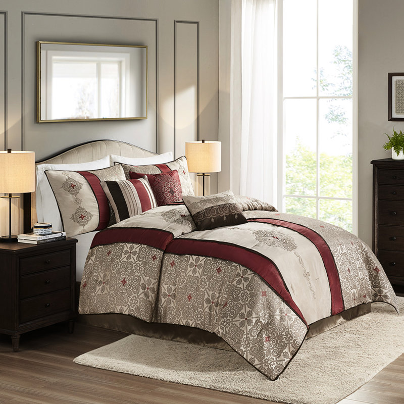 Chambre rouge - Très grand lit 7 pièces avec détails de broderie et d'édredon en tissu plateforme, Rouge