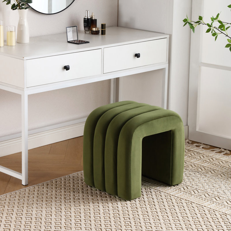 49cm Wide Upholstered Ottoman Footstool with Tufted Detail, Leg Levellers and Storage for Bedroom Living Room, Green 
