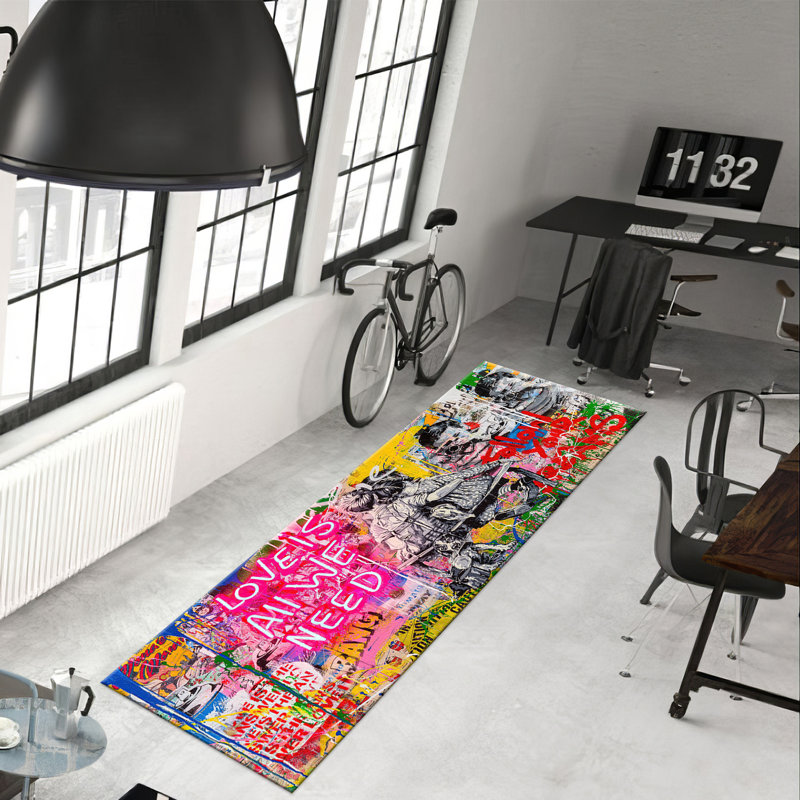 Handcrafted Artisanal With Pile Soft Printed Rug Featuring an Intricate Geometric Design Ideal for Enhancing Your Living Room or Bedroom Decor