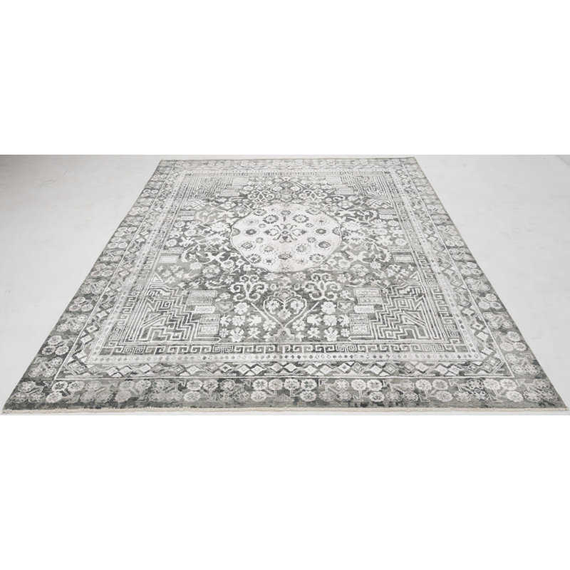 Handmade Cotton and Silk Oriental Area Rug