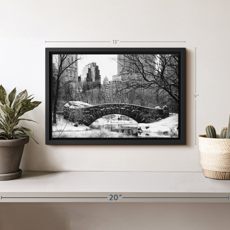 «Central Park BW Wall Art», H 9 po x l 13 po
