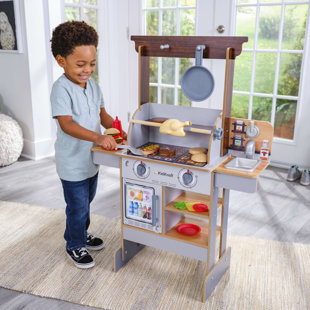 Kidkraft Smoothie Fun Wooden Play Kitchen with 22 Accessories