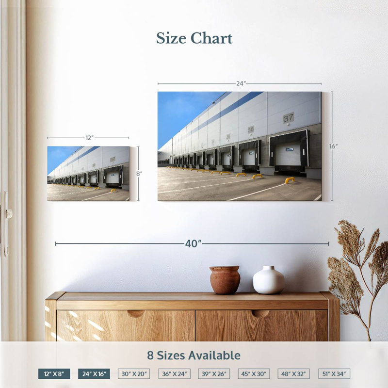 Lilie Loading Dock, 16" H x 24" W