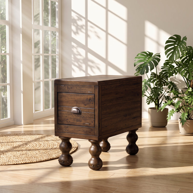 Table d'appoint en pin massif, 1 tiroir, dimensions : FSH 23,6 po L x 12,6 po P x 20,5 po H