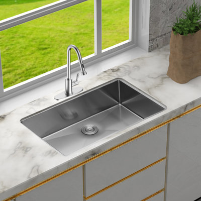 Évier de cuisine encastré moderne en acier inoxydable 32 po Modern