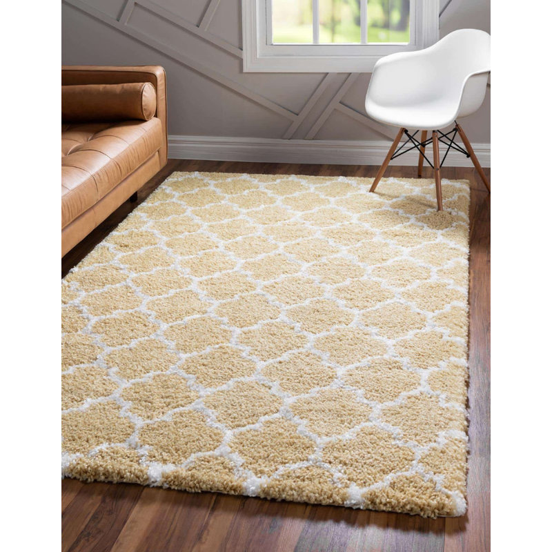 Tapis jaune / ivoire à motif géométrique Abdirizak, Rectangle 5 pi 1 po x 8 pi