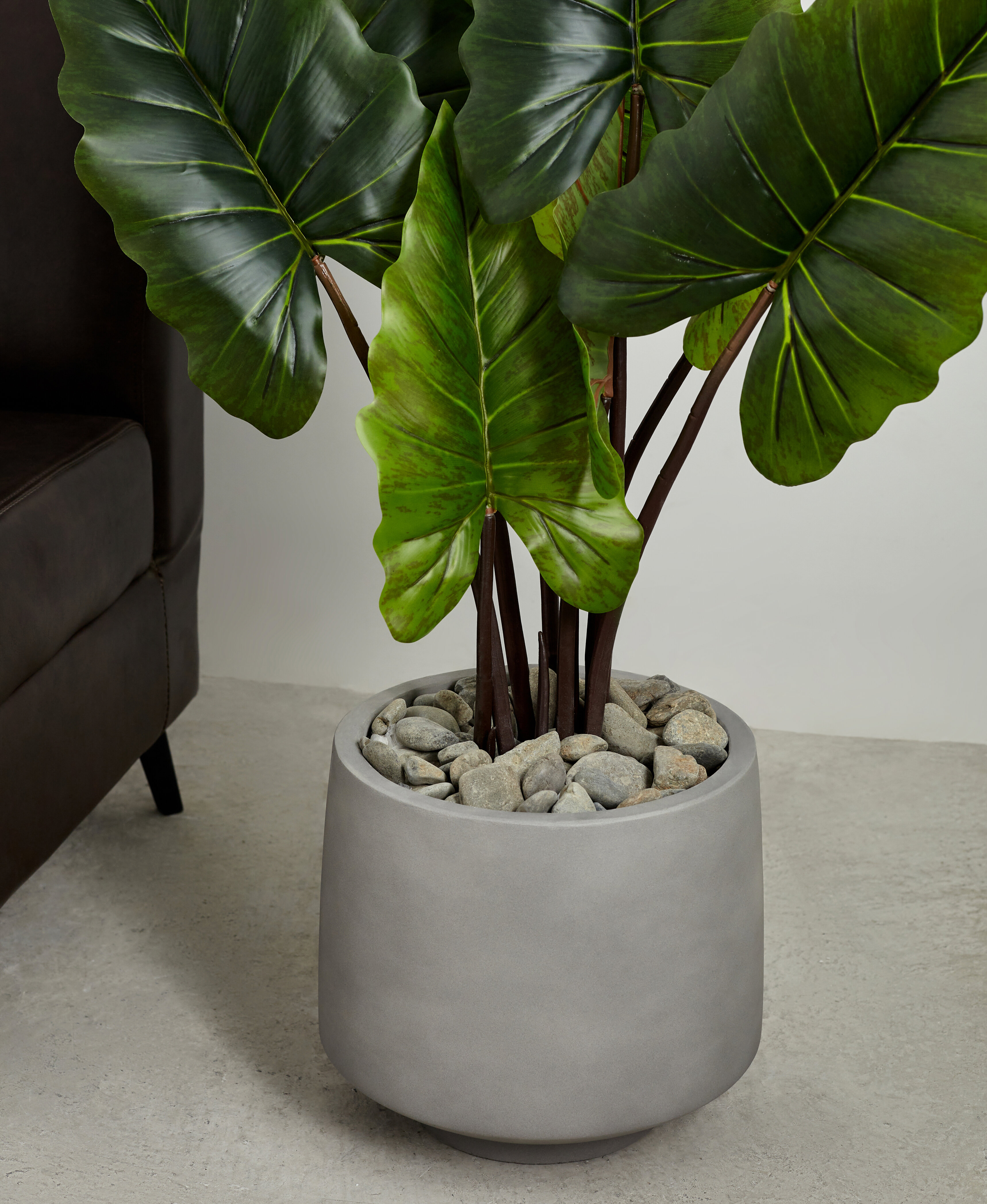 https://assets.wfcdn.com/im/05689267/compr-r85/1497/149702770/finnuala-handmade-pot-planter.jpg