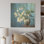 «Minimalims Snowdrops Still Life I - Snowdrops», art sur bois de pin naturel