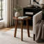 Table d'appoint ronde, table de bout en bois massif à 3 pieds, petite table d'appoint moderne pour le salon, table de chevet compacte pour les petits espaces