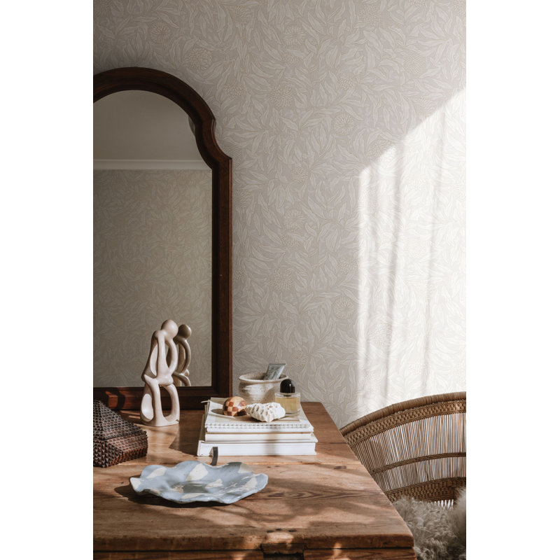 Villa Dalaro 2 Floral Wallpaper Roll, Sandstone