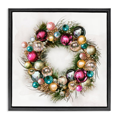 «Festive Ornament Wreath», art mural encadré sur toile flottante par Ziwei Li
