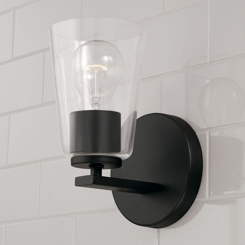 Zopyros Armed Sconce, Matte Black
