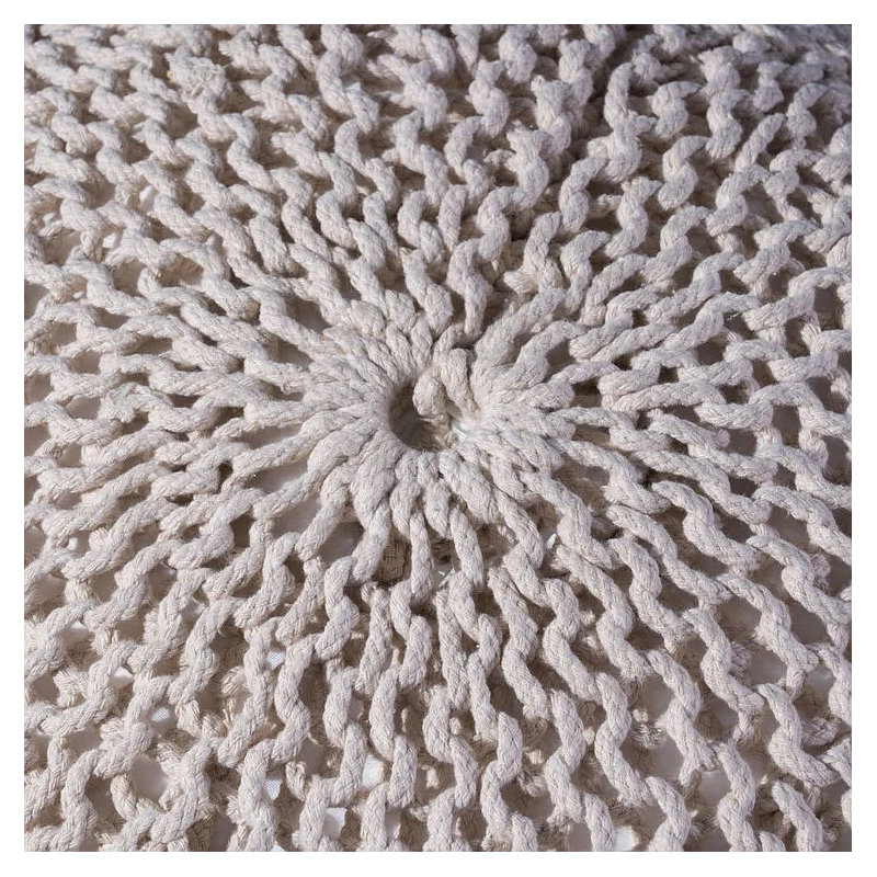 Pouf tricoté