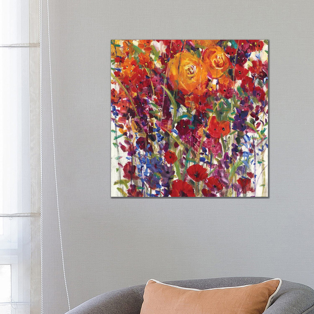 Gemischter Blumenstrauß III von Tim OToole - Galerie-verpackte Leinwand Giclée auf Leinwand