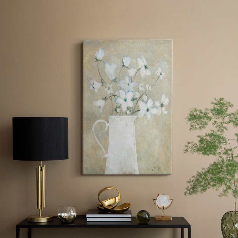 Délicat bouquet II - Cavas enveloppés de galerie, H 48 po x l 32 po