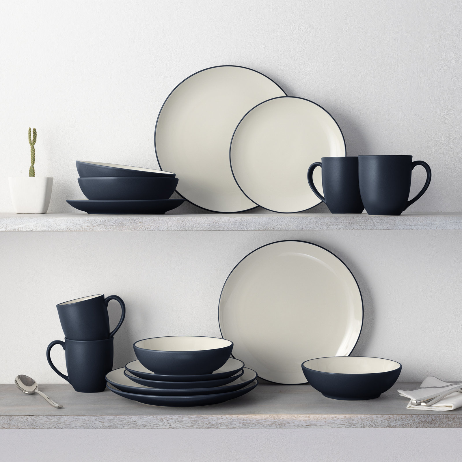 Colorwave Stoneware Dinnerware Set - Service for 4, Navy