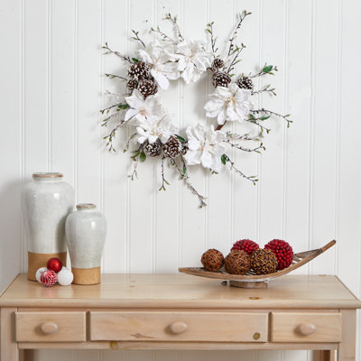 Couronne de pommes pin 24" snowed magnolia