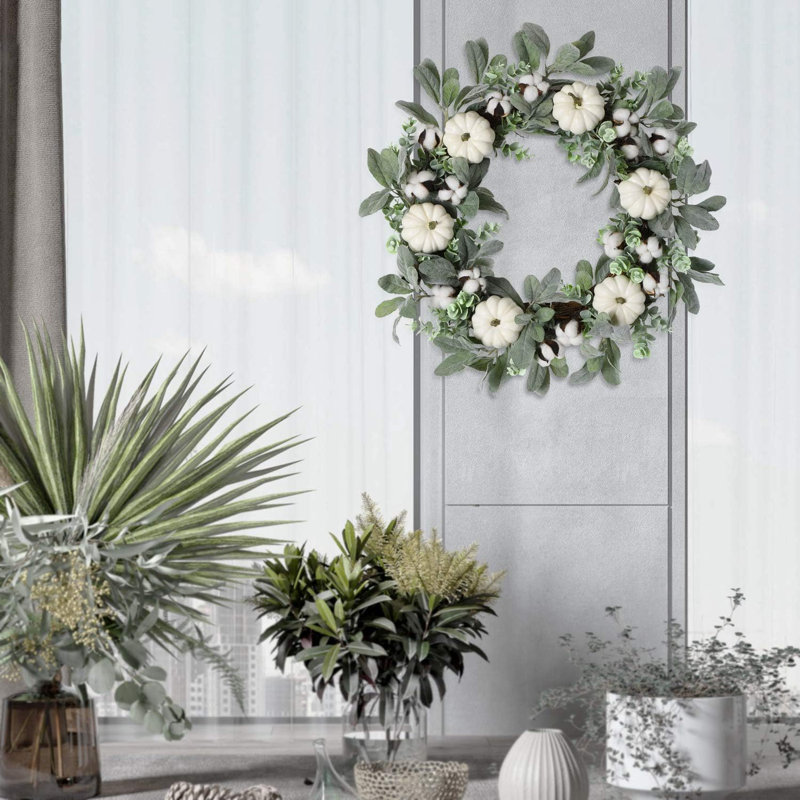 Ishaac Faux 24'' Wreath