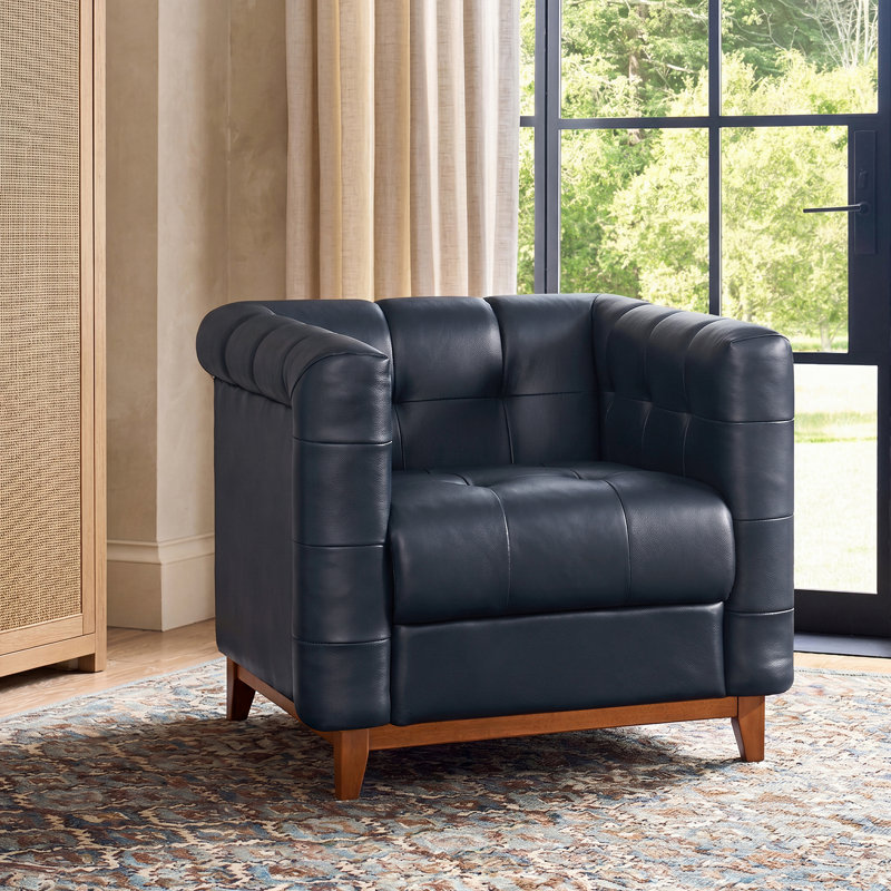 Fauteuil demi-tonneau carré en cuir véritable transitionnel 35,25 po Alisier, Navy