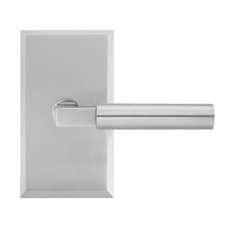 Levier de passage Bravura 845-G1 sur rosette rectangulaire biseautée en nickel satiné