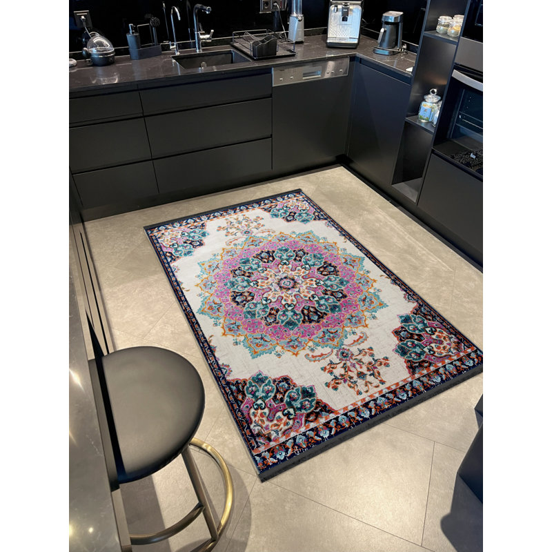 Tapis rectangulaire Vittorina, Tapis de couloir 3 pi 4 po x 8 pi 3 po