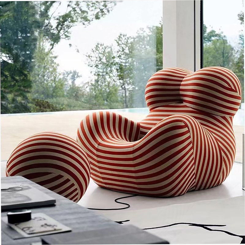Fauteuil, Rouge