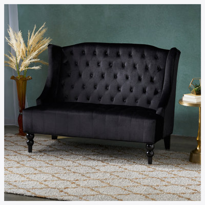 LOVESEAT