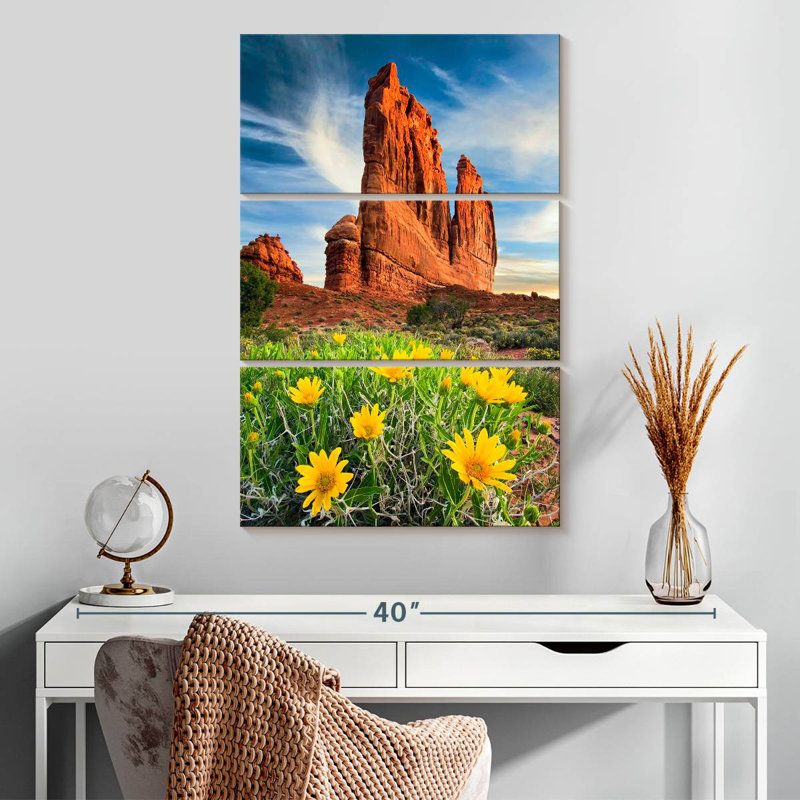 Alvord Courthouse Towers, H 32 po x l 20 po