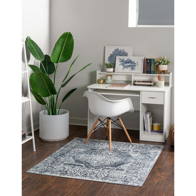 Boylan Oriental Indoor Rug, Square 7'10"