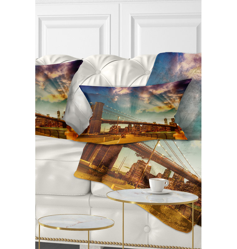 Coussin lombaire Cityscape Relaxing in Brooklyn Bridge Park