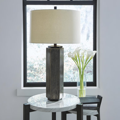 Lampe de table en métal Suzette