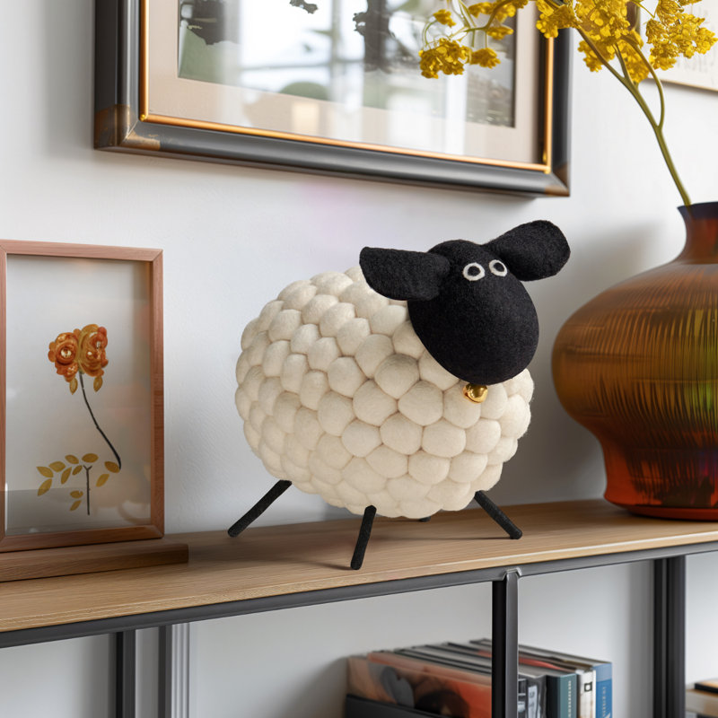 Figurine MODWOOL, H 9 po x l 7 po x P 10,5 po, Blanc