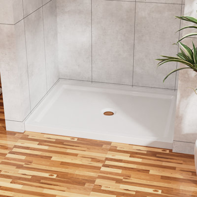 Base de douche 32 po x 48 po à seuil simple, hauteur 3,4 po, acrylique et ABS, surface antidérapante, drain central, blanc, 1 pièce
