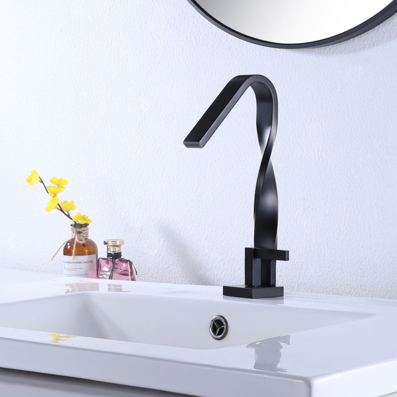 Single-handle Bathroom Faucet