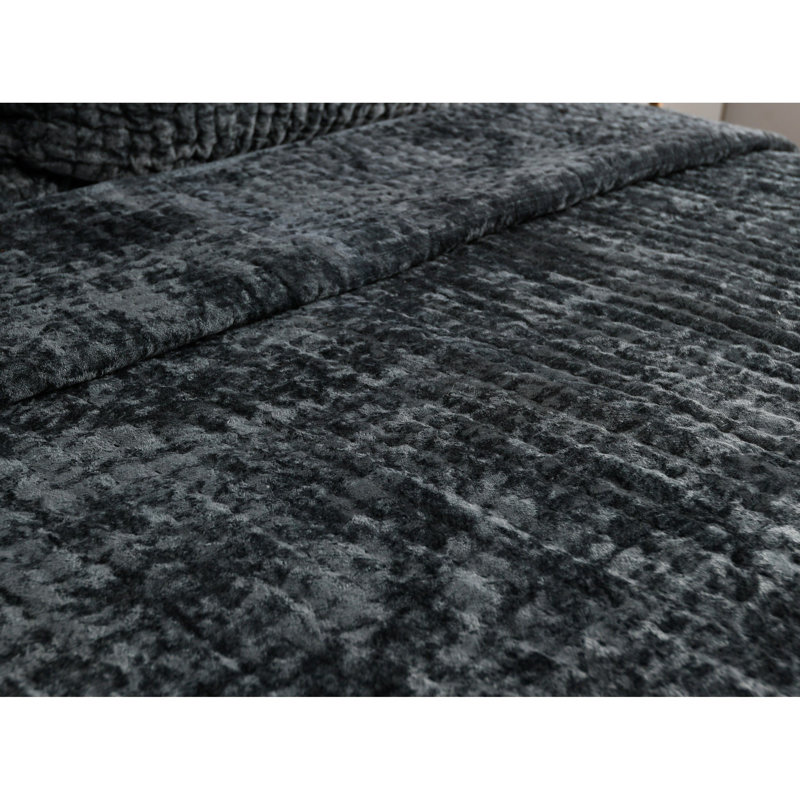 Velvet Quilt, Bay Green, King Quilt
