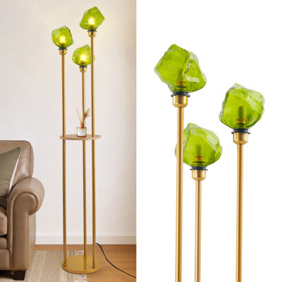 Lampe sur pied moderne à 3 lumières avec tablette en bois intégrée, abat-jour en verre vert, finition laiton, 3 ampoules DEL incluses