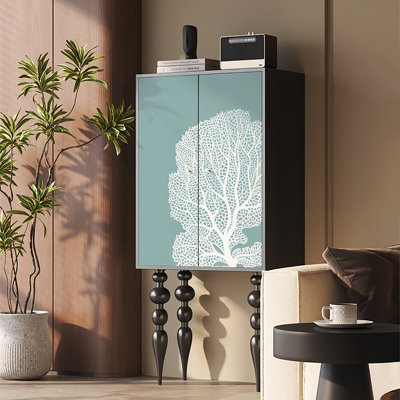 Armoire décorative française